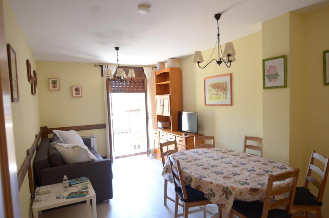 Apartamento Pena Erata Apartment Biescas  Exterior photo